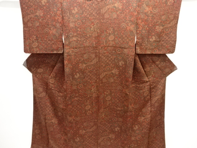 縮緬地花鳥更紗模様小紋着物